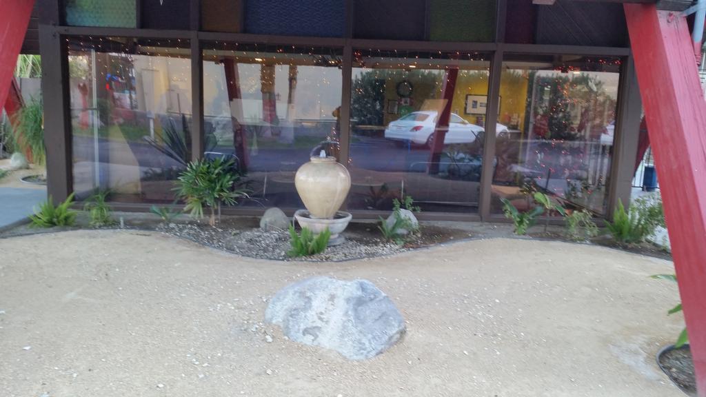 פאלם ספרינגס Desert Lodge מראה חיצוני תמונה
