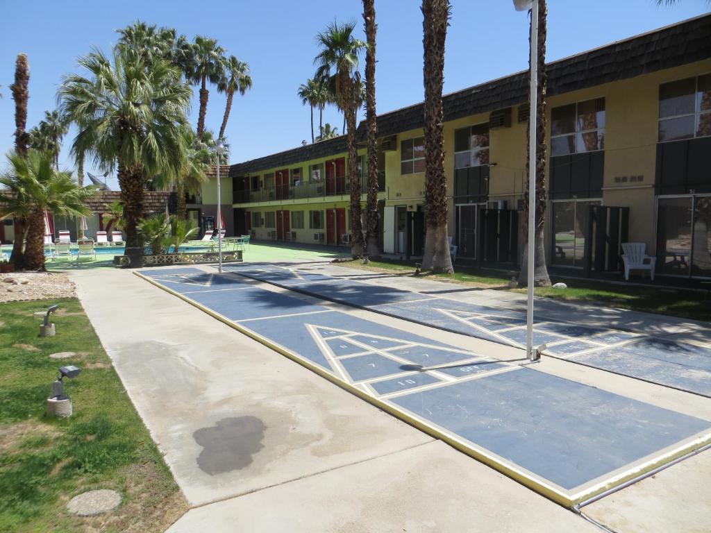 פאלם ספרינגס Desert Lodge מראה חיצוני תמונה